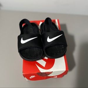 Infant Nike sandals
